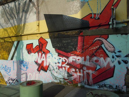 Fresque Chien Rouge